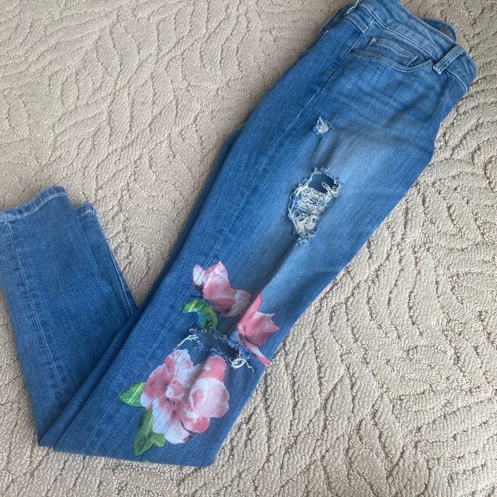Guess Skinny Low Distressed Floral Jeans
